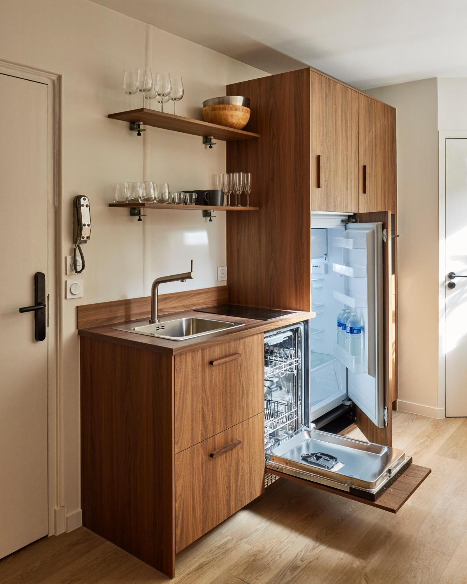 파리 Stylish 2Br & 2Ba With Private Terrace 아파트 외부 사진