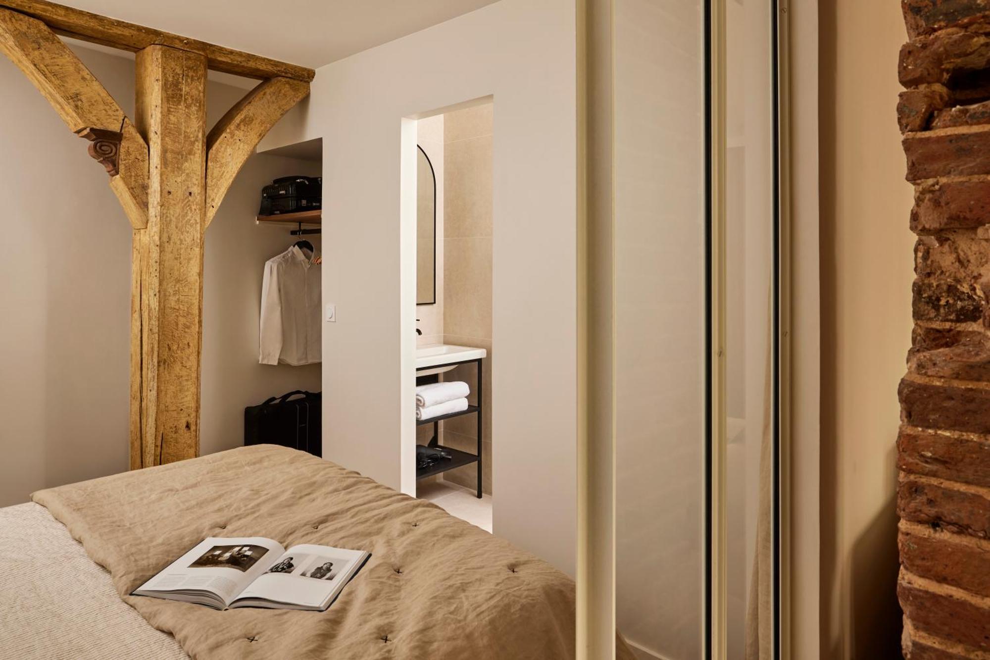 파리 Stylish 2Br & 2Ba With Private Terrace 아파트 외부 사진