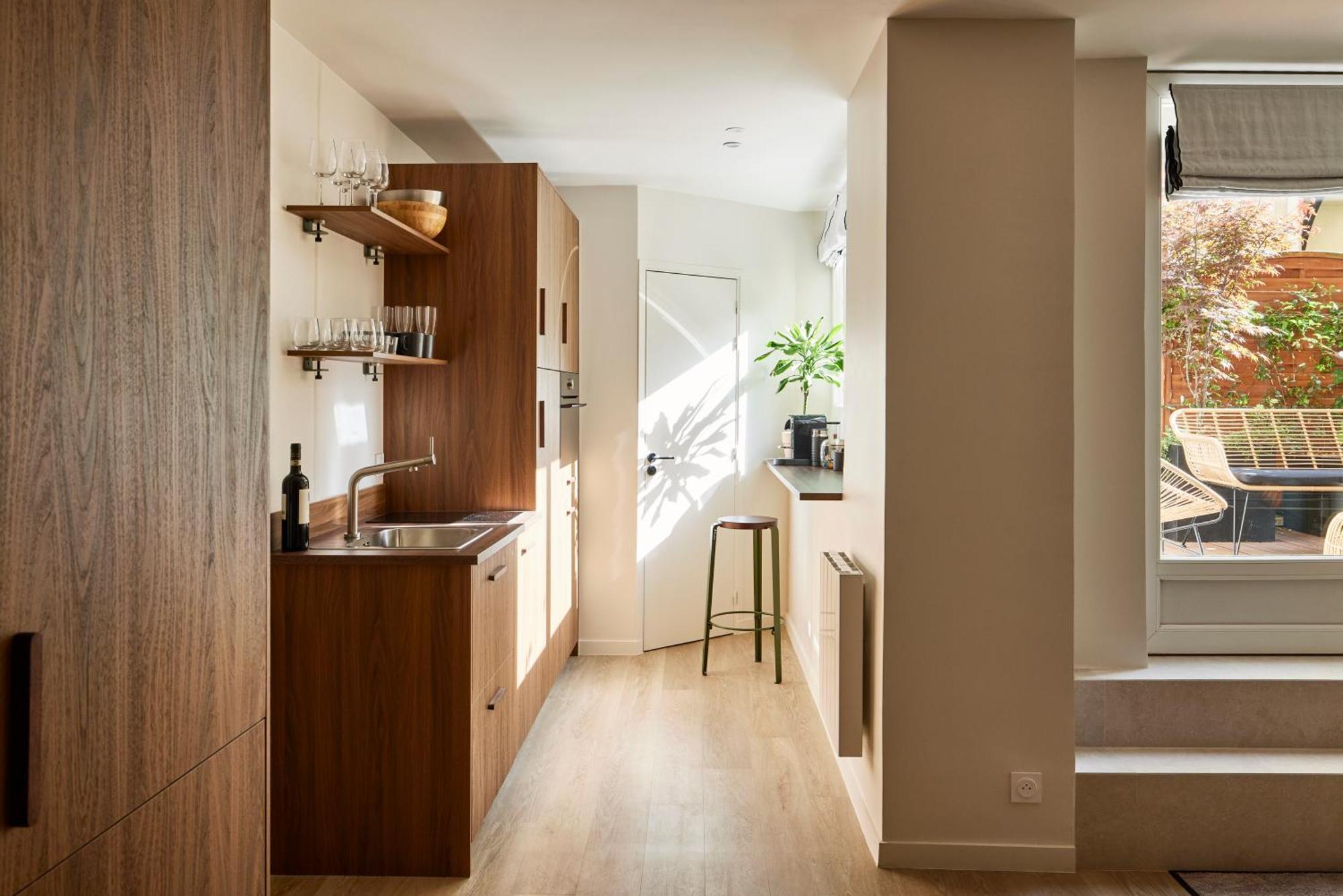 파리 Stylish 2Br & 2Ba With Private Terrace 아파트 외부 사진