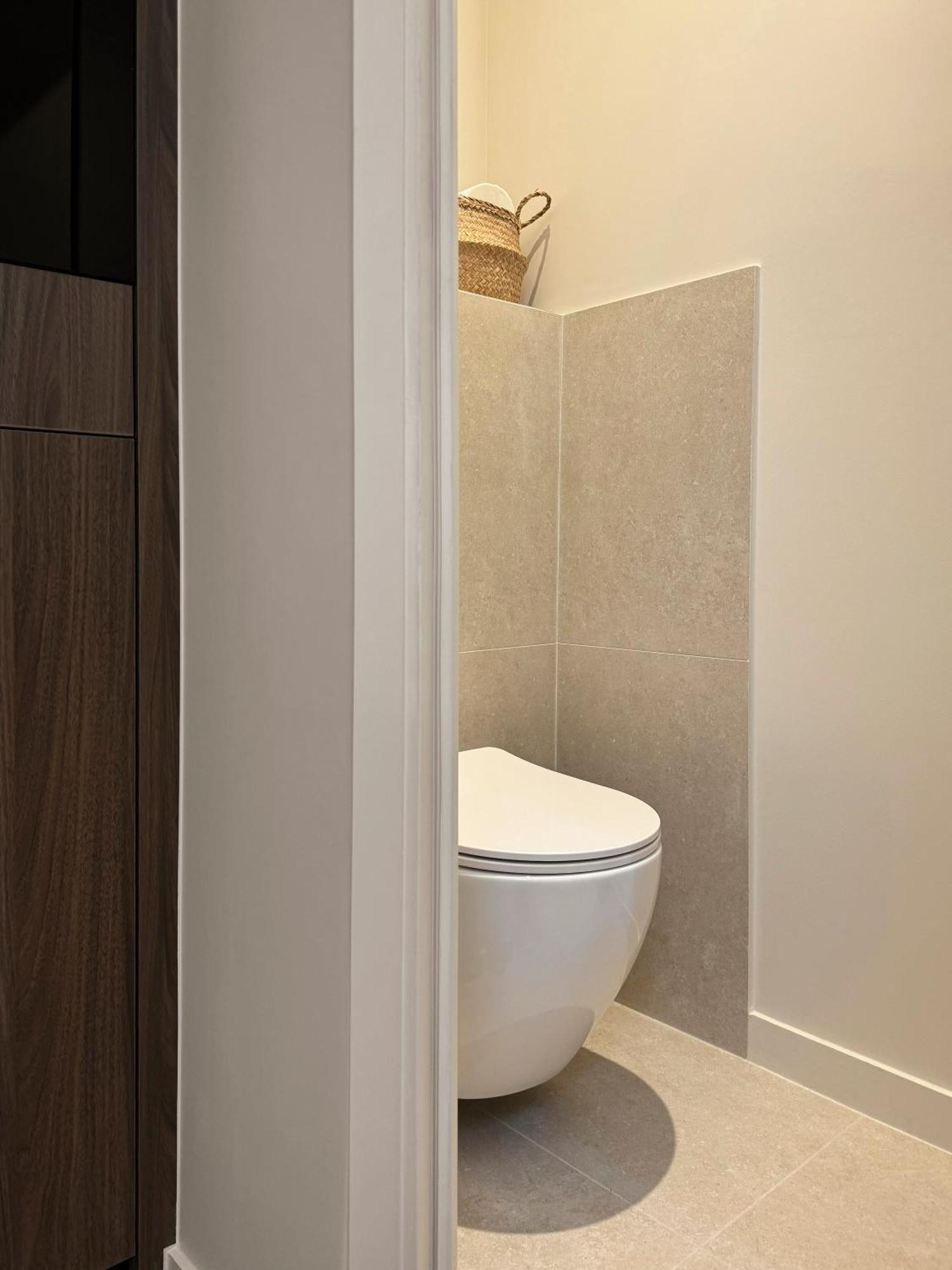 파리 Stylish 2Br & 2Ba With Private Terrace 아파트 외부 사진