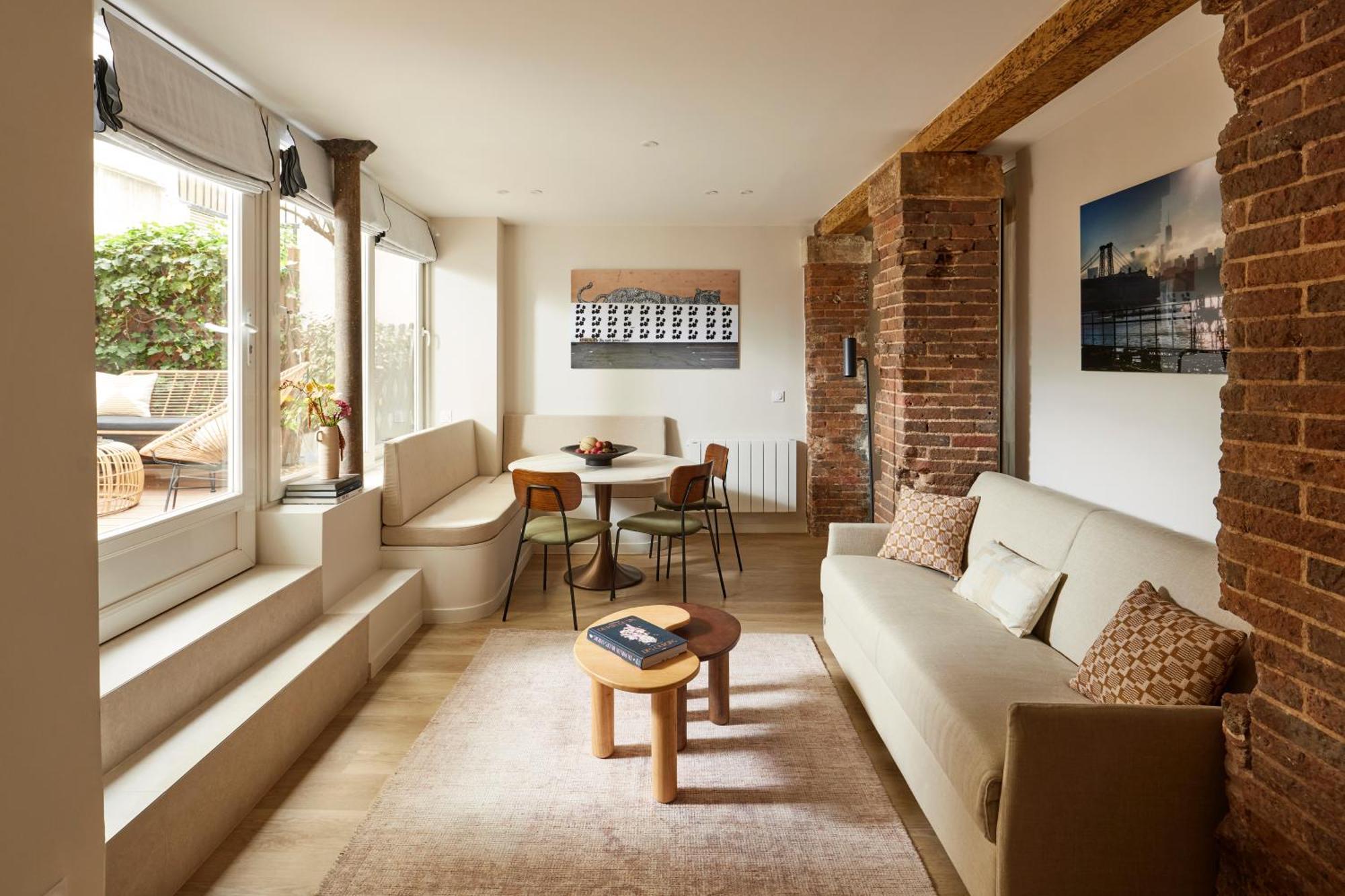파리 Stylish 2Br & 2Ba With Private Terrace 아파트 외부 사진